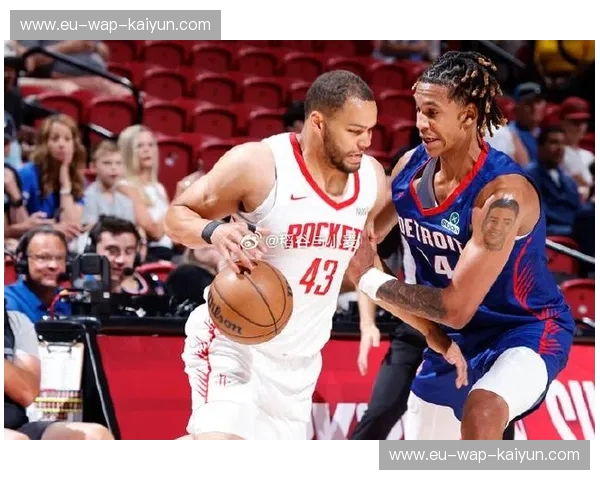 青春风暴席卷底特律与休斯顿：活塞vs火箭直播，谁才是未来的真正主宰？
